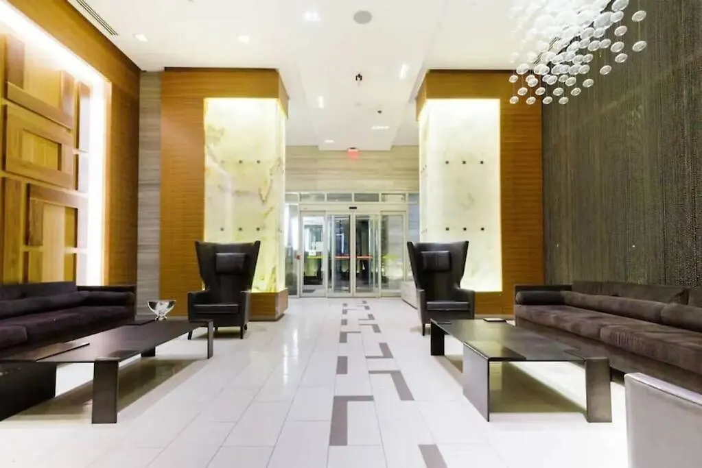 Apartamento Cn Lovers Toronto